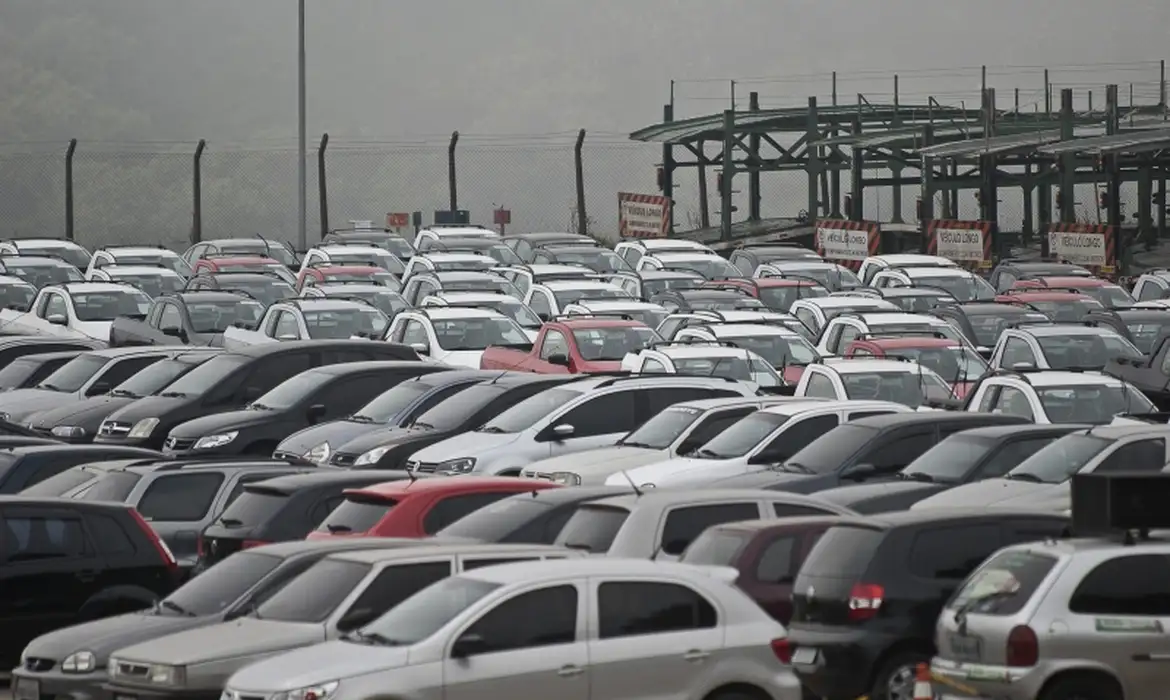 Crescimento da produção de veículos no Brasil em abril