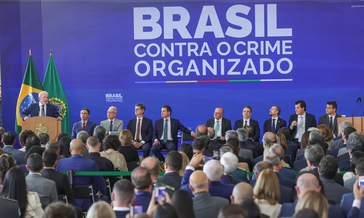 Governo federal apresenta novo programa contra crime organizado