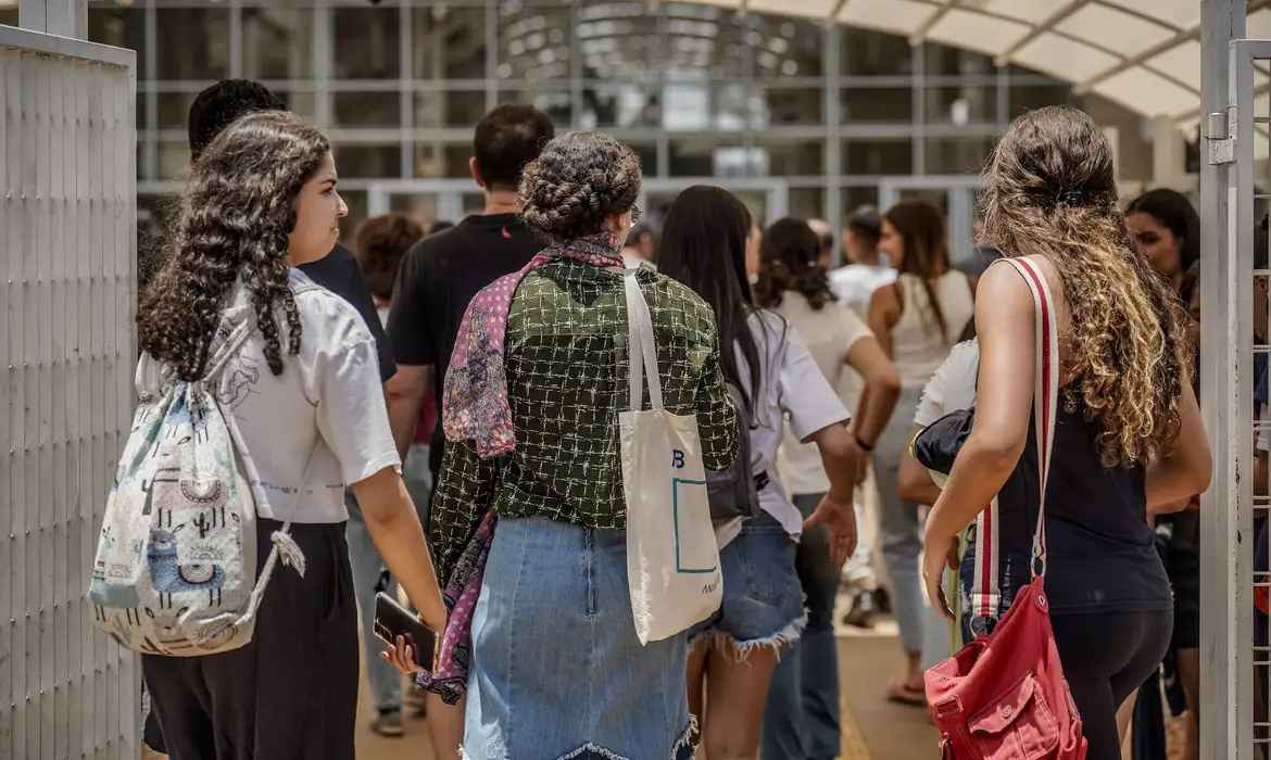 Nomeação de 172 aprovados no CNU 2025 é autorizada