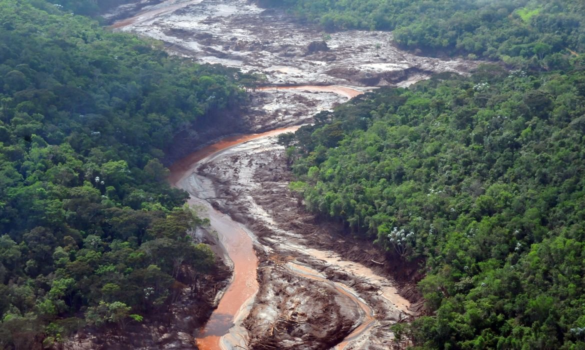 Fundo Rio Doce aloca R$ 75,8 milhões para projetos de recuperação Fundo Rio Doce aloca R$ 75,8 milhões para projetos de recuperação