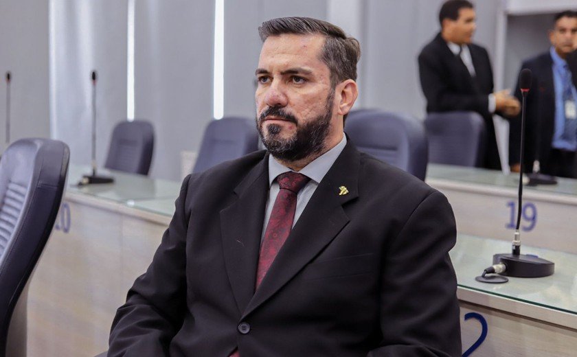 ASSISTA AO VÍDEO: JHC entrega Educação a “ideologia de gênero”, diz bolsonarista