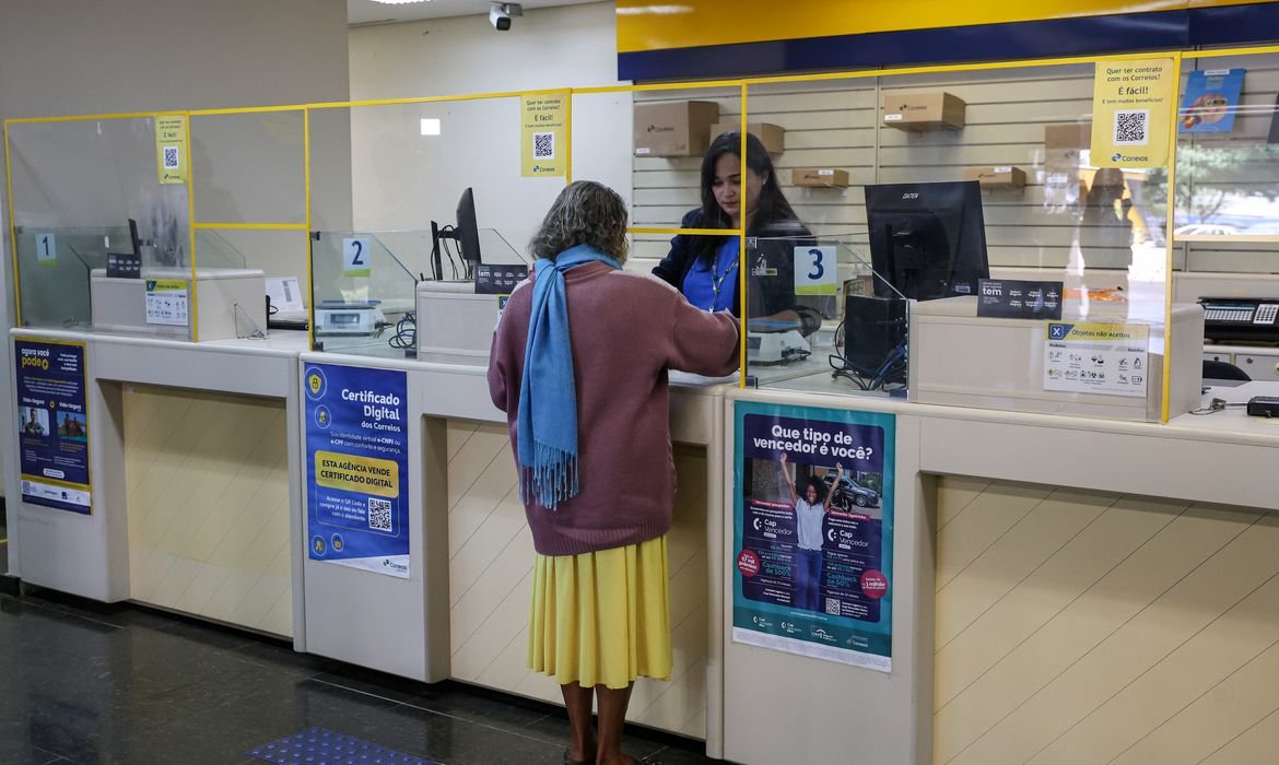 Expediente bancário adaptado durante jogos do Brasil na Copa Expediente bancário adaptado durante jogos do Brasil na Copa