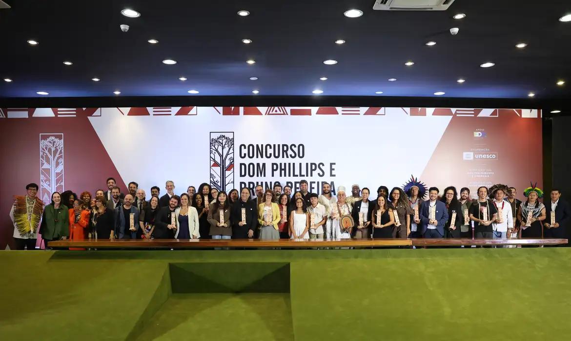 Podcast da Radioagência Nacional é premiado por série educativa