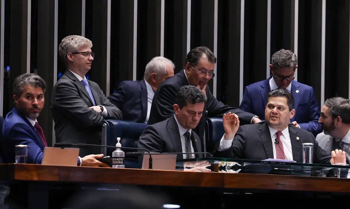 Fundo do Pré-Sal será usado para quitar dívidas do setor agro