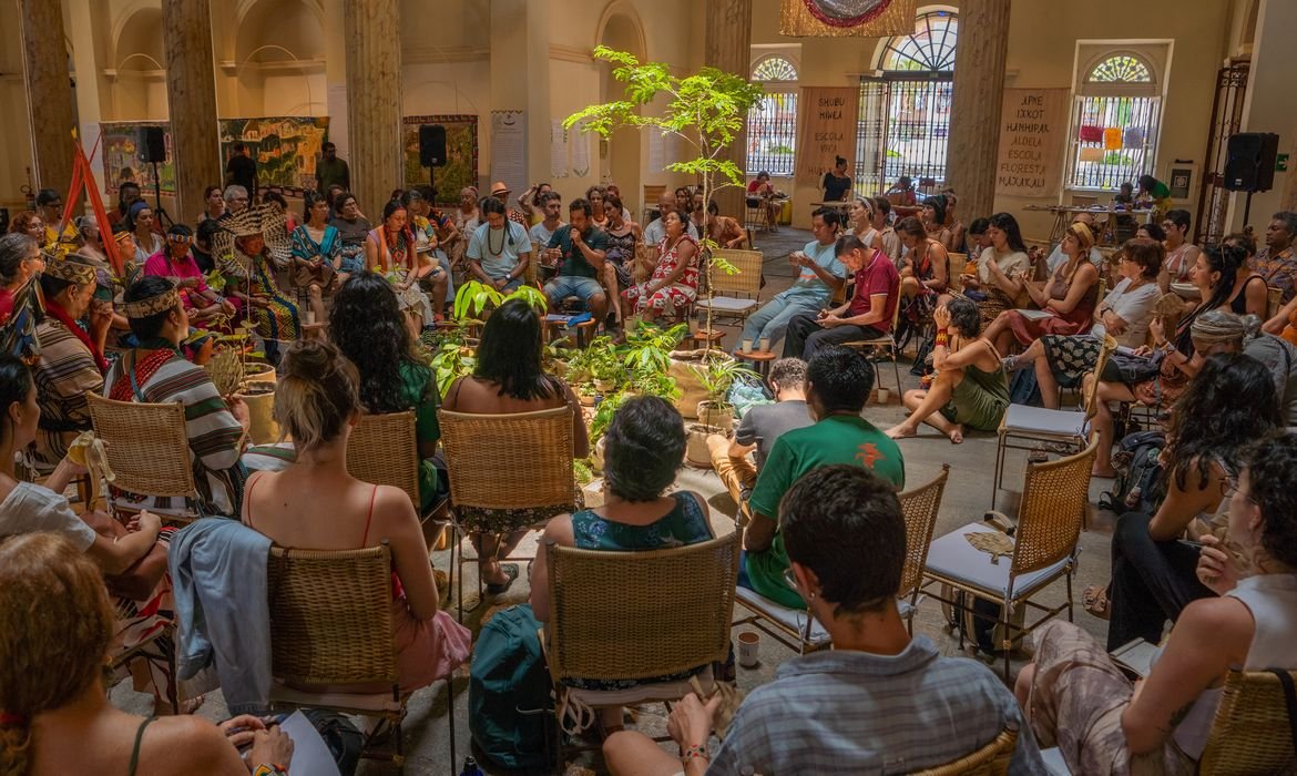 Exposição em São Paulo promove saberes indígenas