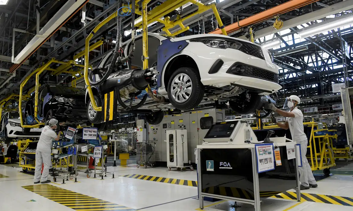 Crescimento na produção de veículos alcança 7,1% em 2026