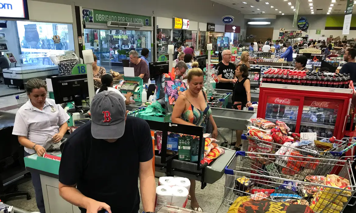 Inflação de maio em 0,58%: pressão dos alimentos e energia Inflação de maio em 0,58%: pressão dos alimentos e energia