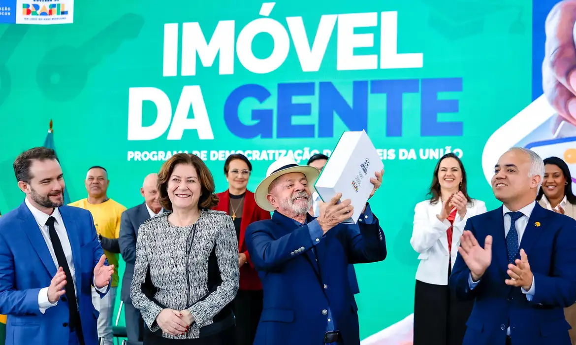 Governo destina 1,9 mil imóveis federais a projetos sociais Governo destina 1,9 mil imóveis federais a projetos sociais