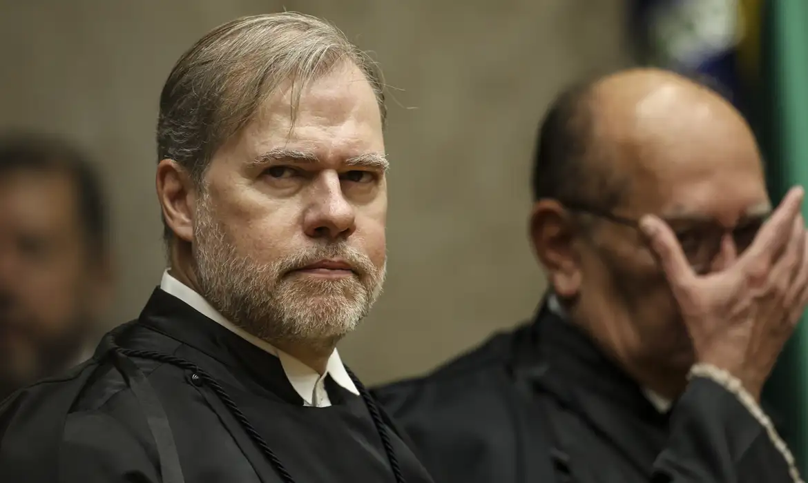 Ministro Dias Toffoli toma posse no TSE e fala sobre eleições Ministro Dias Toffoli toma posse no TSE e fala sobre eleições