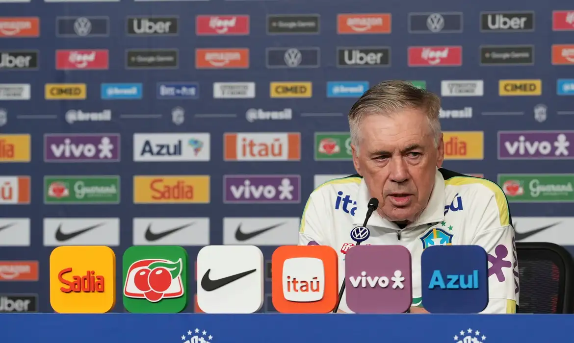 Ancelotti faz testes com Paquetá e Igor Thiago em amistoso