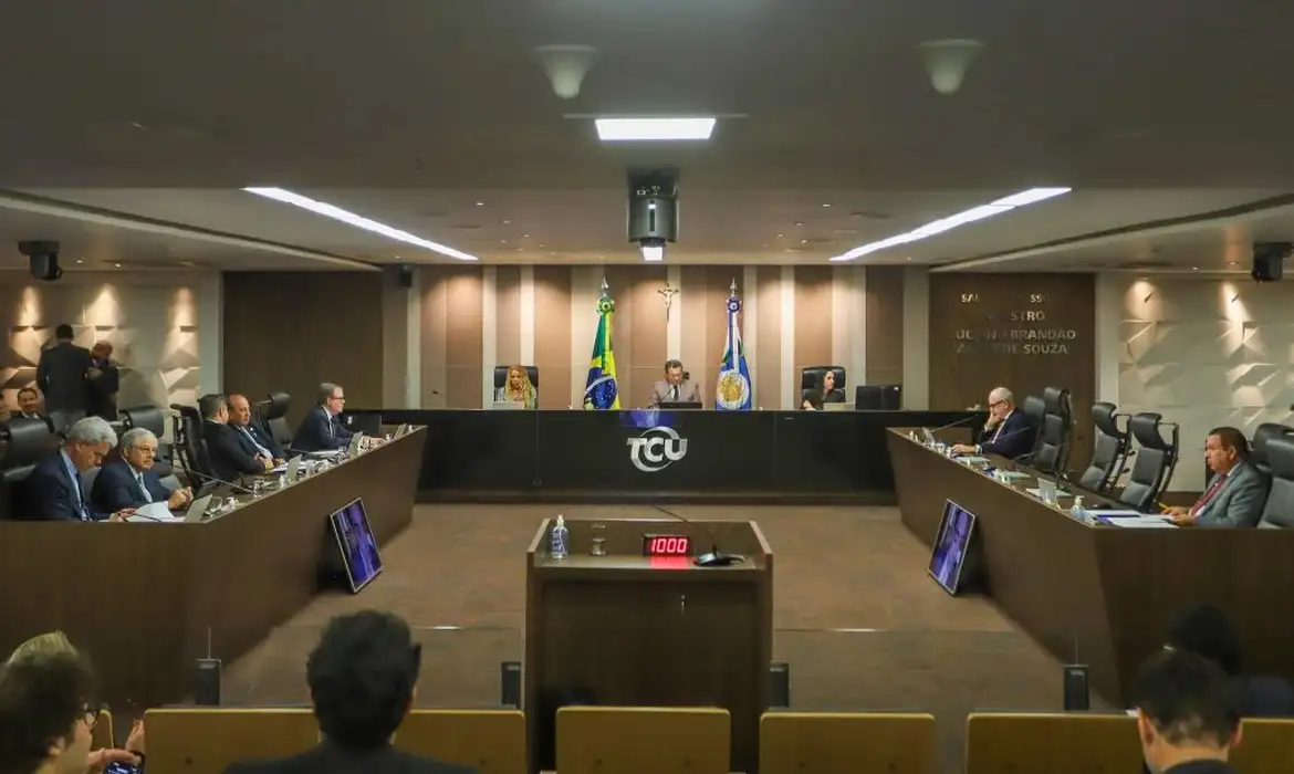 Contas do governo Lula para 2025 são aprovadas com ressalvas