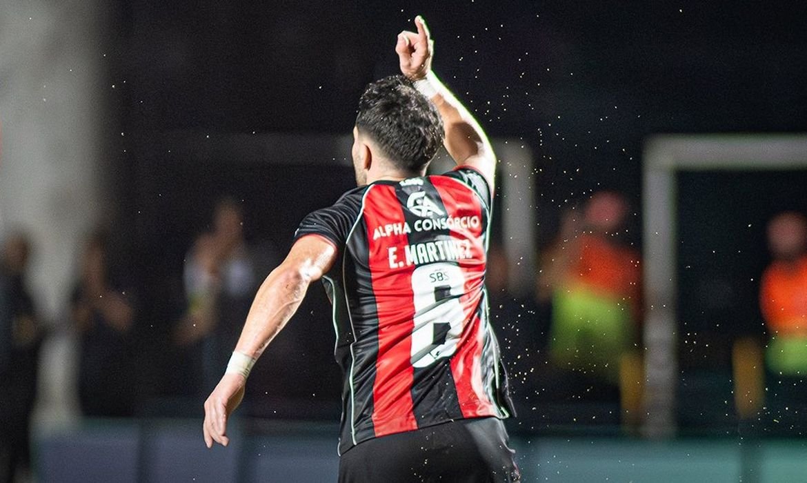Vitória conquista seu quinto título da Copa do Nordeste