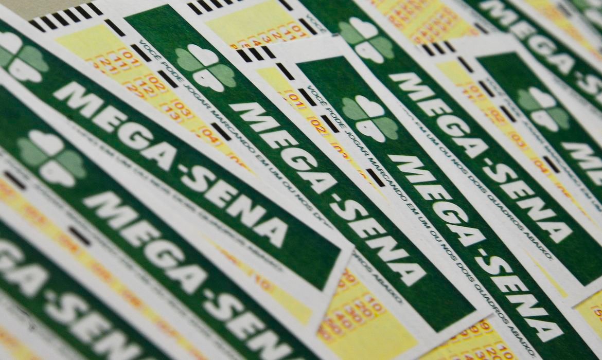 Mega-Sena sorteia R$ 12 milhões em concurso deste sábado