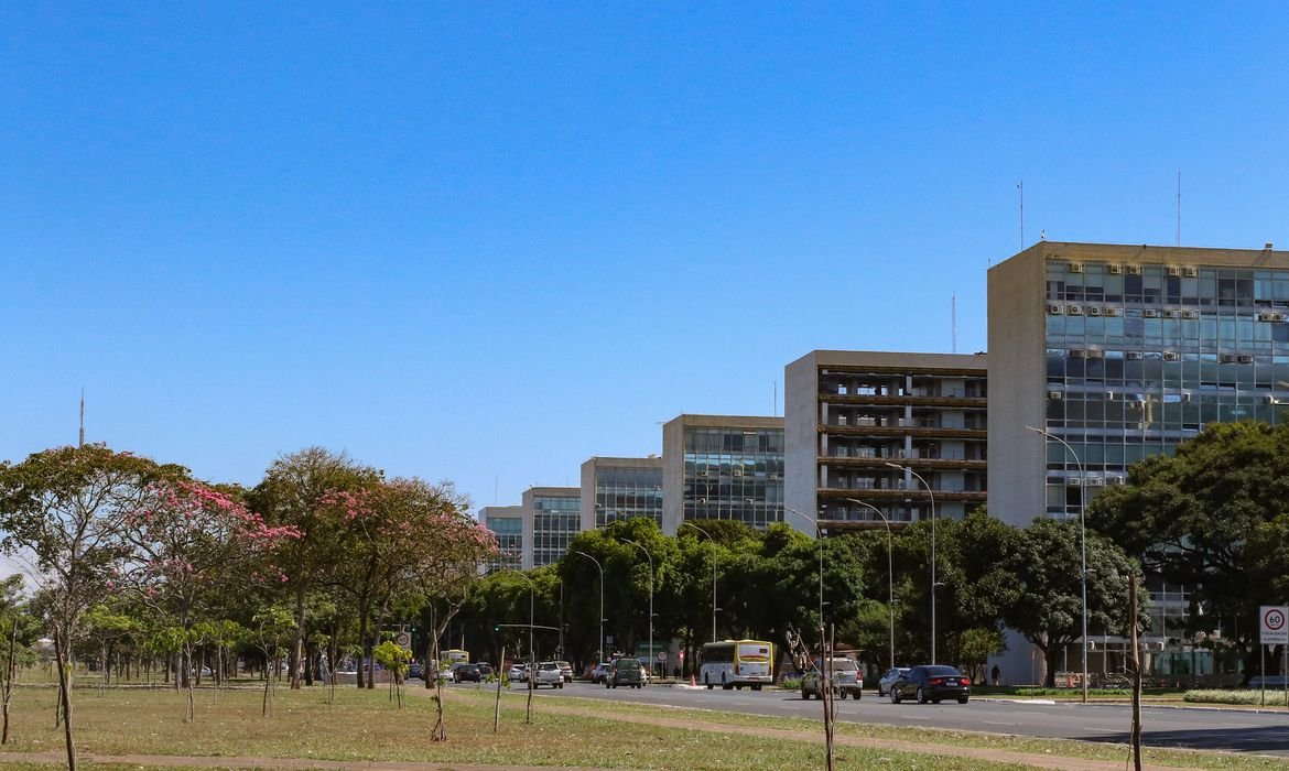 Governo libera 85 novas nomeações para cargos públicos