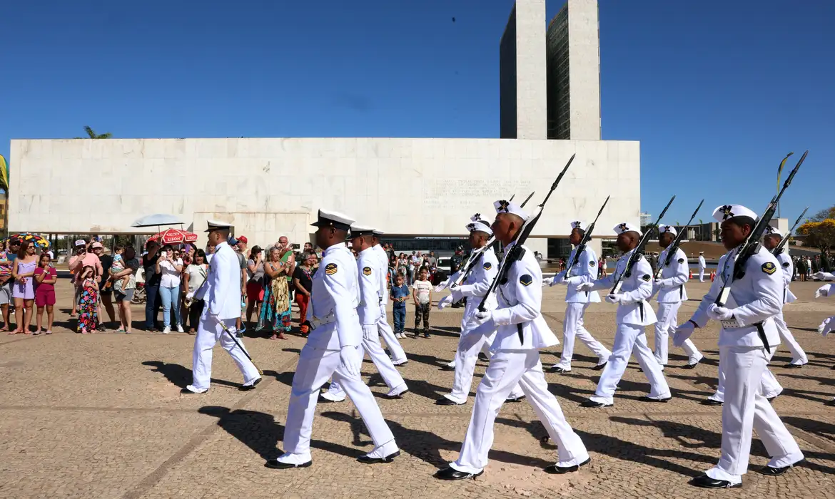 Últimos dias para inscrição no concurso de cabo da Marinha