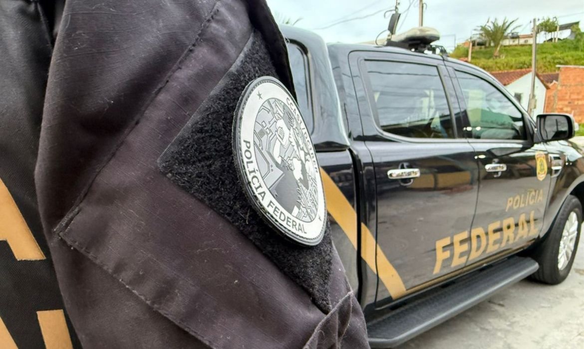 Operação da PF investiga fraudes em crédito consignado Operação da PF investiga fraudes em crédito consignado