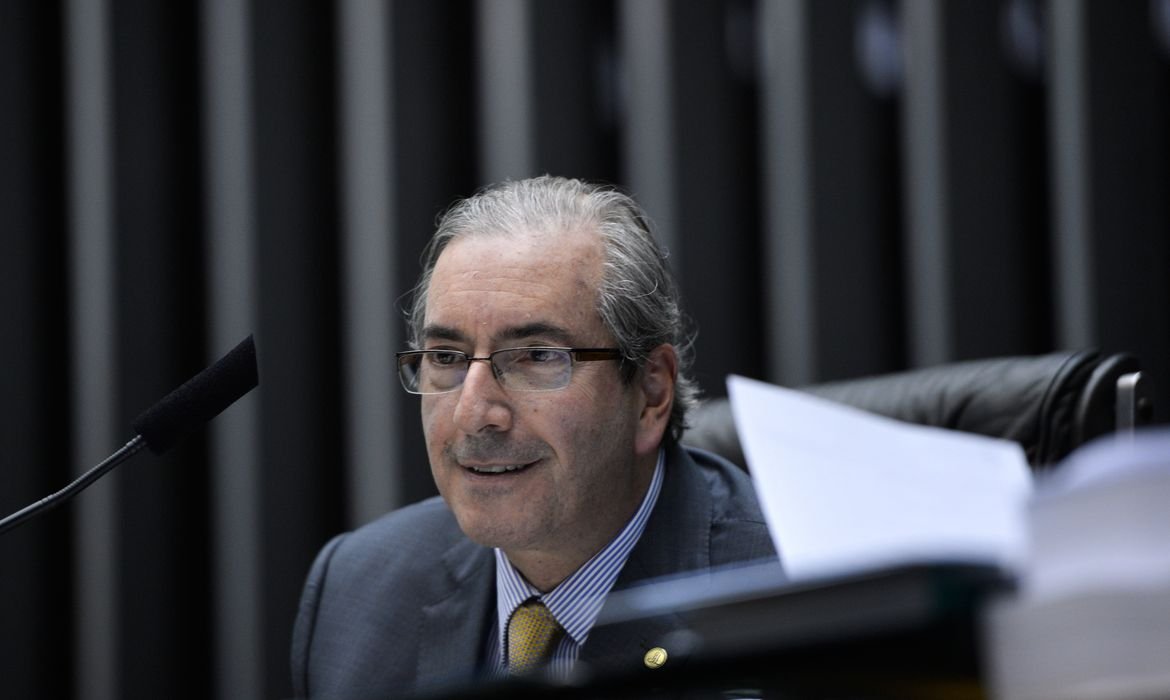 Bloqueio milionário contra Eduardo Cunha é decidido pelo STF