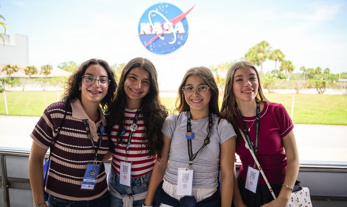 Estudantes de Jundiaí ganham competição científica internacional