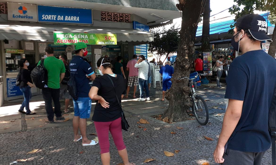 Justiça interrompe apostas irregulares no Rio de Janeiro