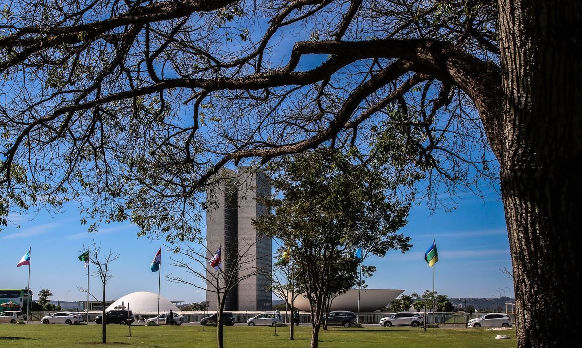 Novas regras para crimes sexuais online contra crianças foram aprovadas