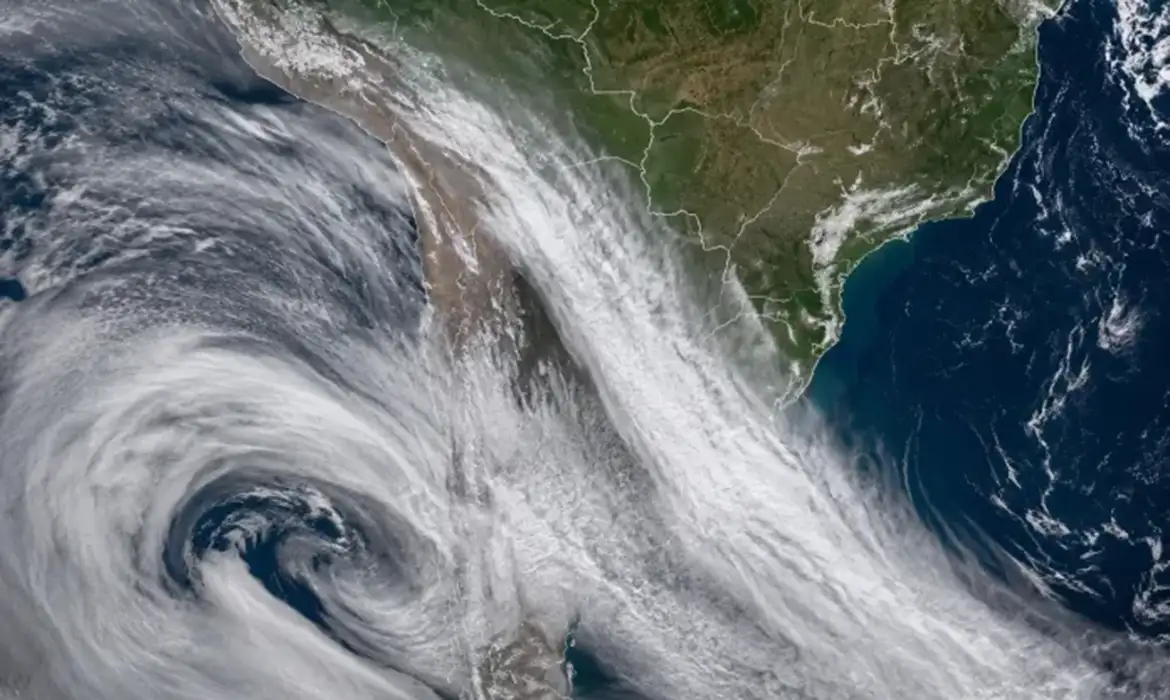 Brasil não sofrerá efeitos de rio atmosférico no Chile