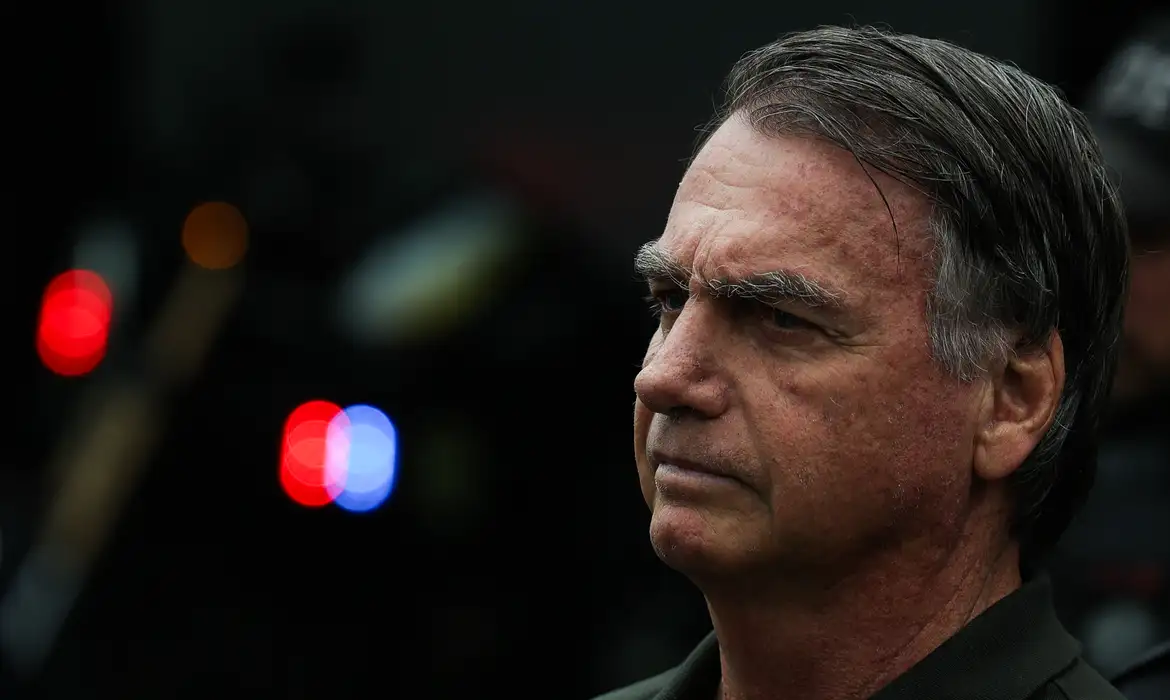 Bolsonaro solicita autorização para consulta odontológica