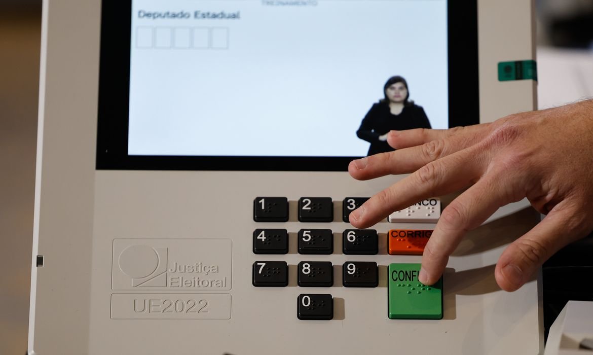 Início da campanha eleitoral para 2026