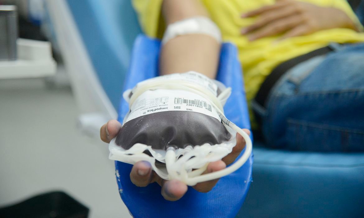 Novas regras facilitam doação de sangue no Brasil