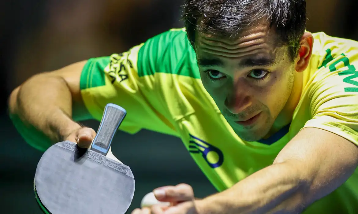 Calderano enfrenta Félix Lebrun nas quartas do Europe Smash