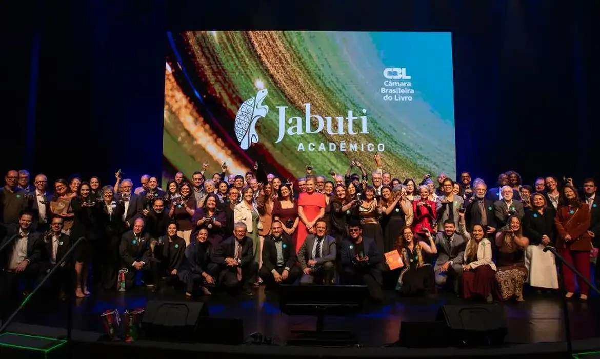 Premiação Jabuti Acadêmico celebra conquistas na pesquisa brasileira