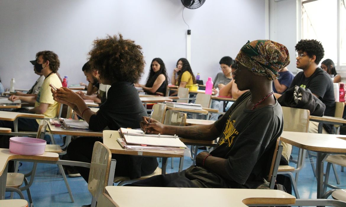 Vestibular da Fuvest: Inscrições começam na próxima semana Vestibular da Fuvest: Inscrições começam na próxima semana