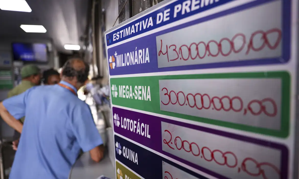 Mega-Sena acumula e prêmio chega a R$ 45 milhões