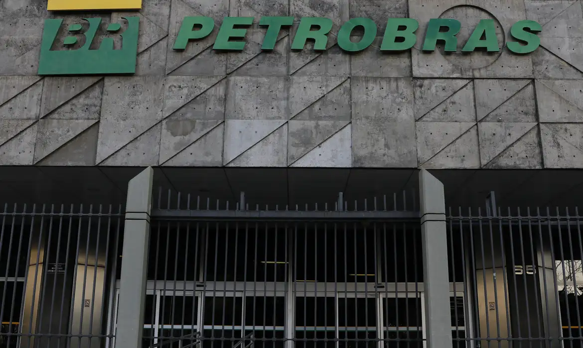 Petrobras revela nova descoberta de petróleo na Foz do Amazonas