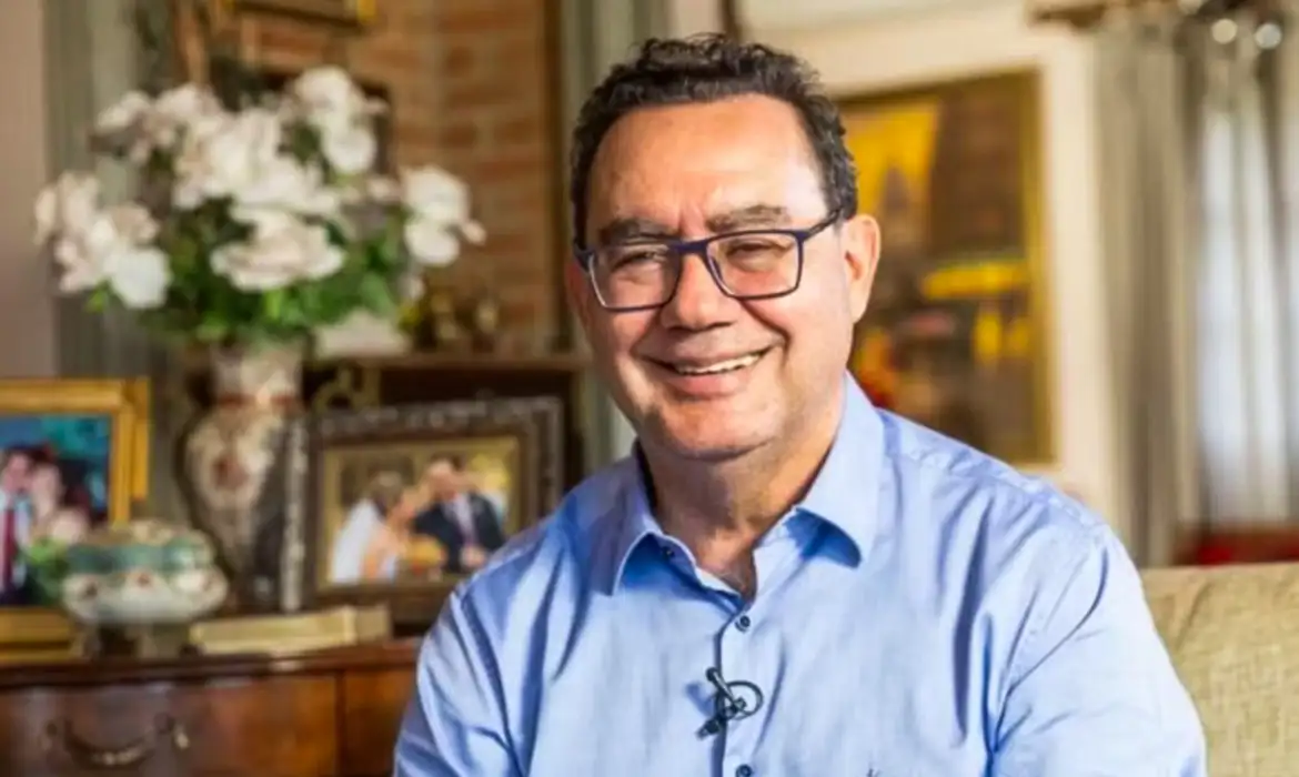 Augusto Cury inicia candidatura presidencial pelo Avante
